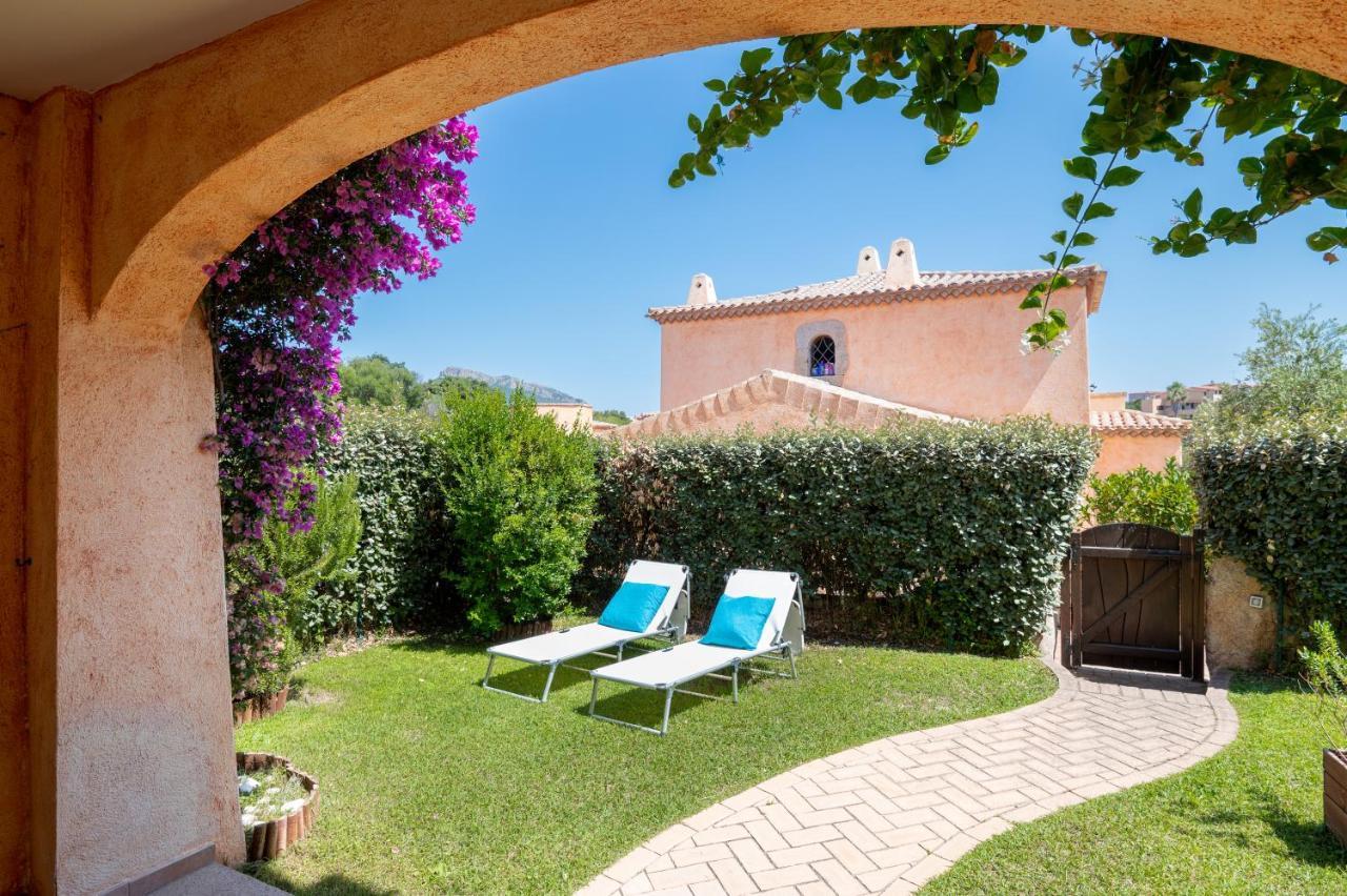 Villaggio Perlacea - Your House In Sardinia ゴルフォ・アランチ エクステリア 写真