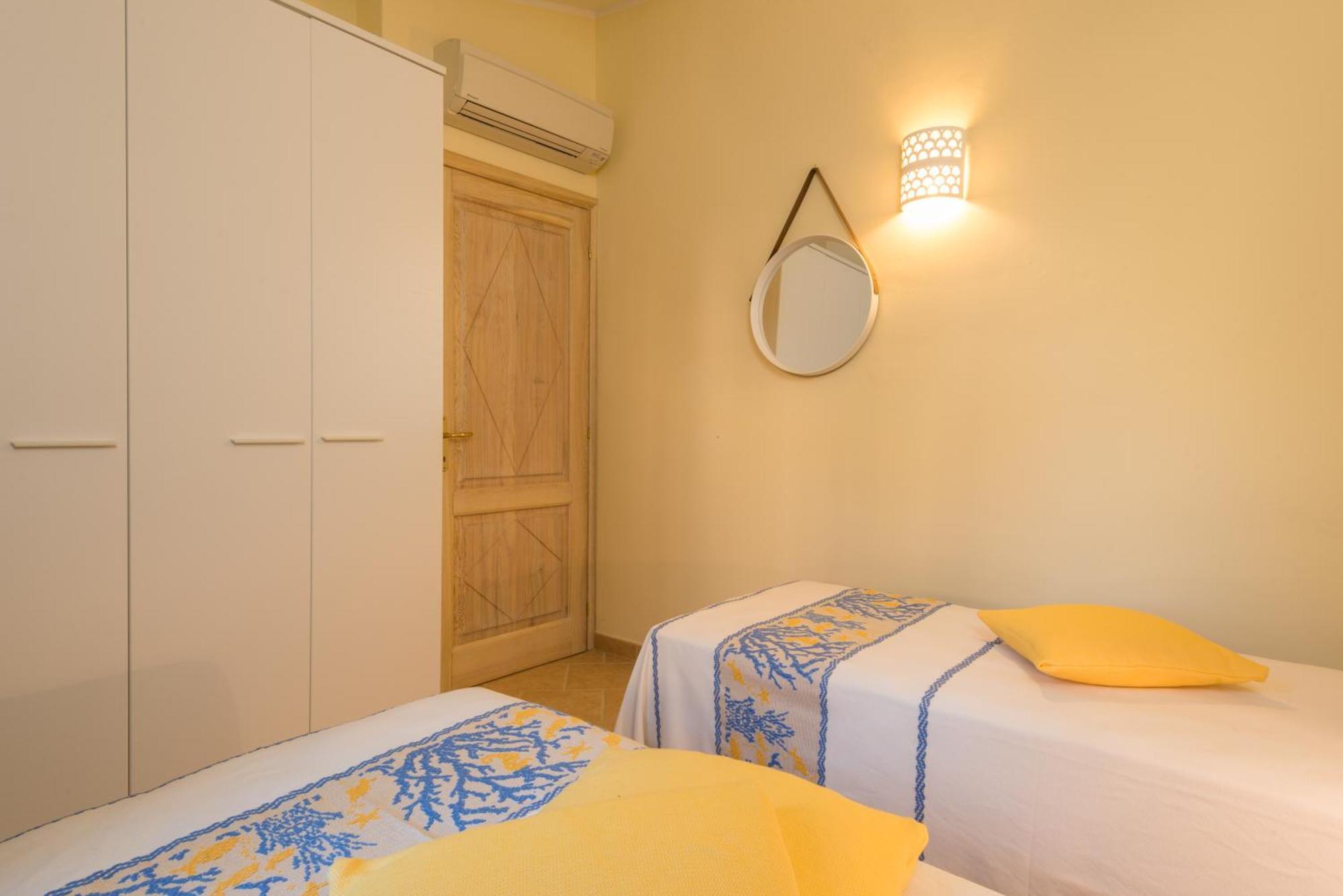 Villaggio Perlacea - Your House In Sardinia ゴルフォ・アランチ エクステリア 写真