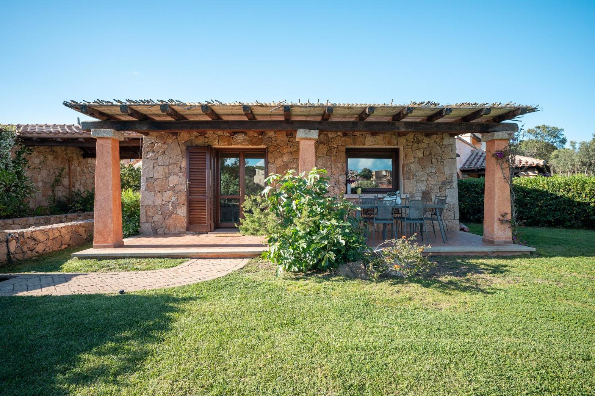 Villaggio Perlacea - Your House In Sardinia ゴルフォ・アランチ エクステリア 写真