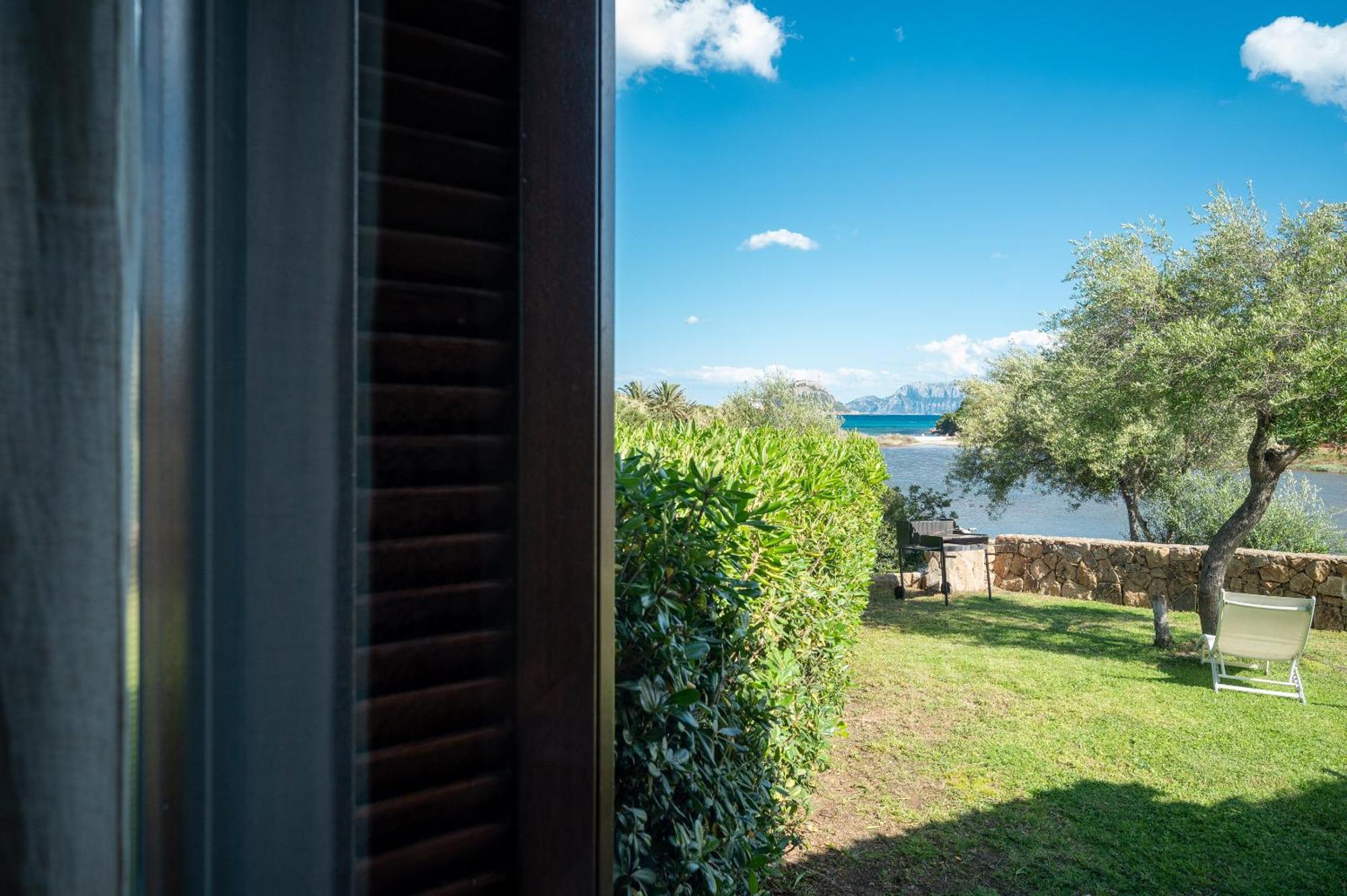 Villaggio Perlacea - Your House In Sardinia ゴルフォ・アランチ エクステリア 写真